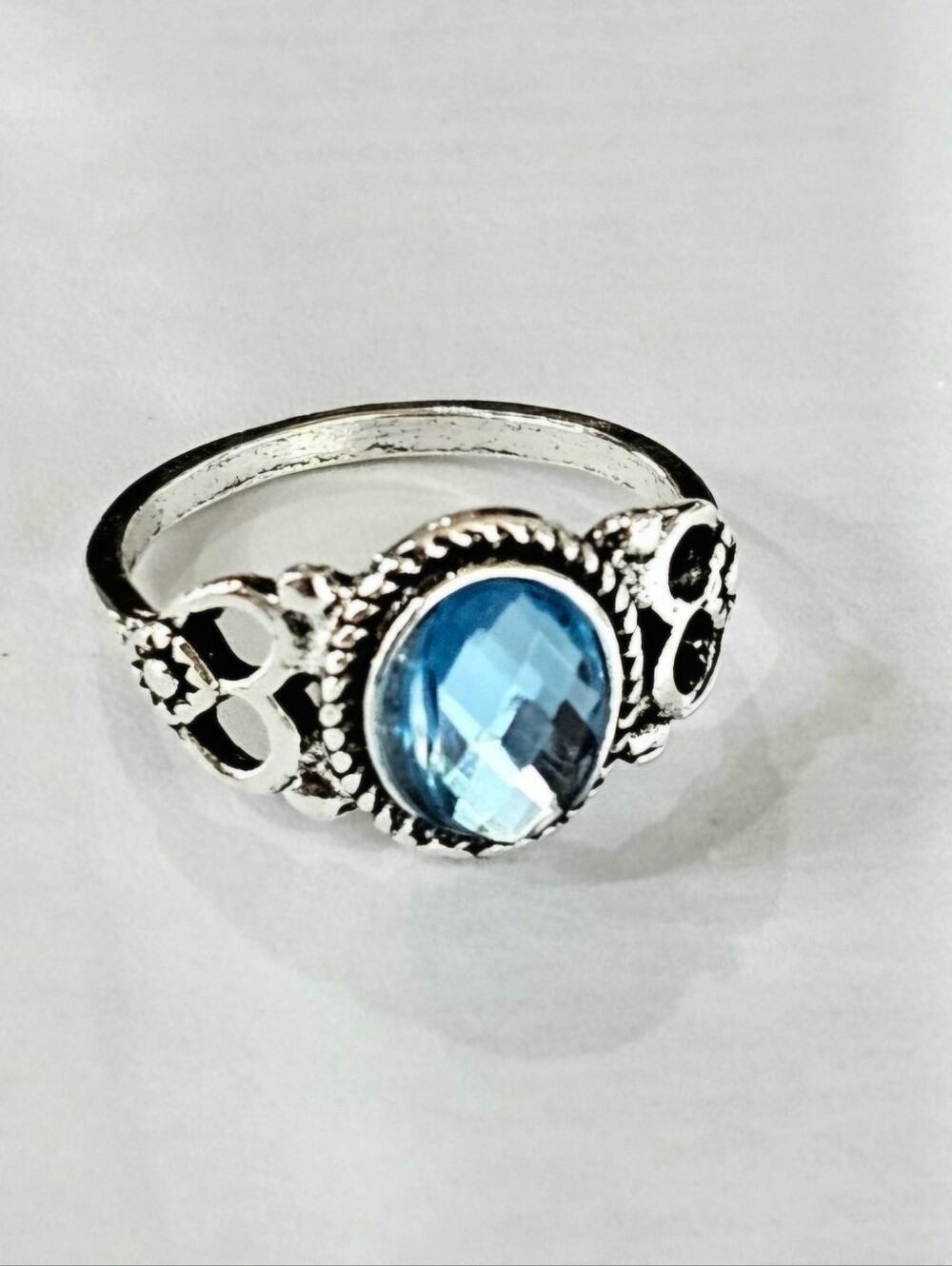 FASHION FORWARD LADIES NEW SIZE 5.5 BLUE TOURMALINE SILVER HEART RING